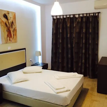 Hotel Prassino Nissi Moraḯtika