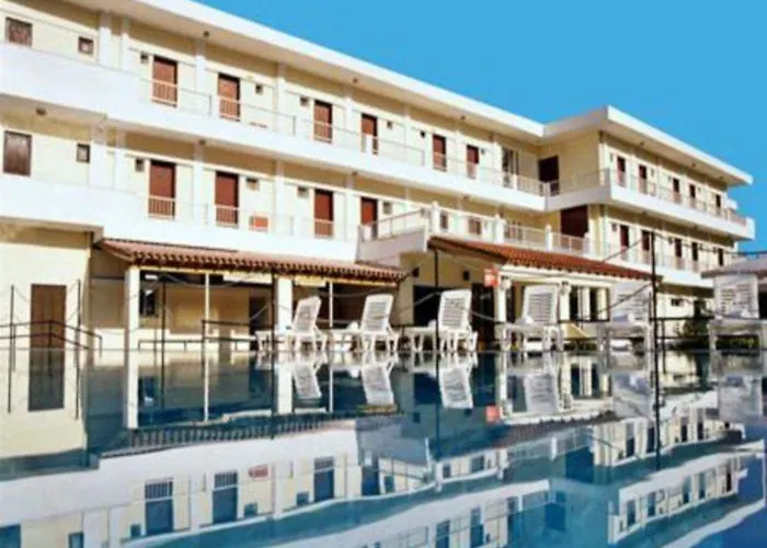 Prassino Nissi Hotell 2*