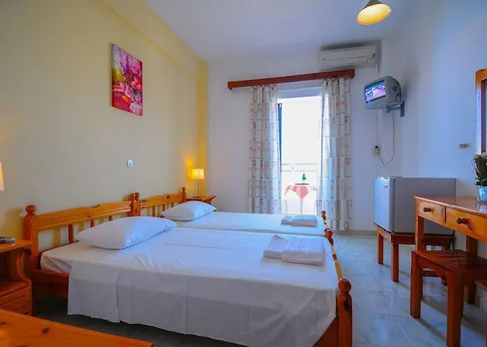 Hotell Prassino Nissi 2*