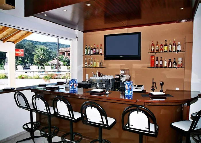 Hotell Prassino Nissi 2*