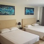 Prassino Nissi 2* Мораитика