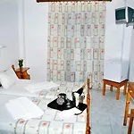 Prassino Nissi 2*