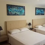 Prassino Nissi 2*